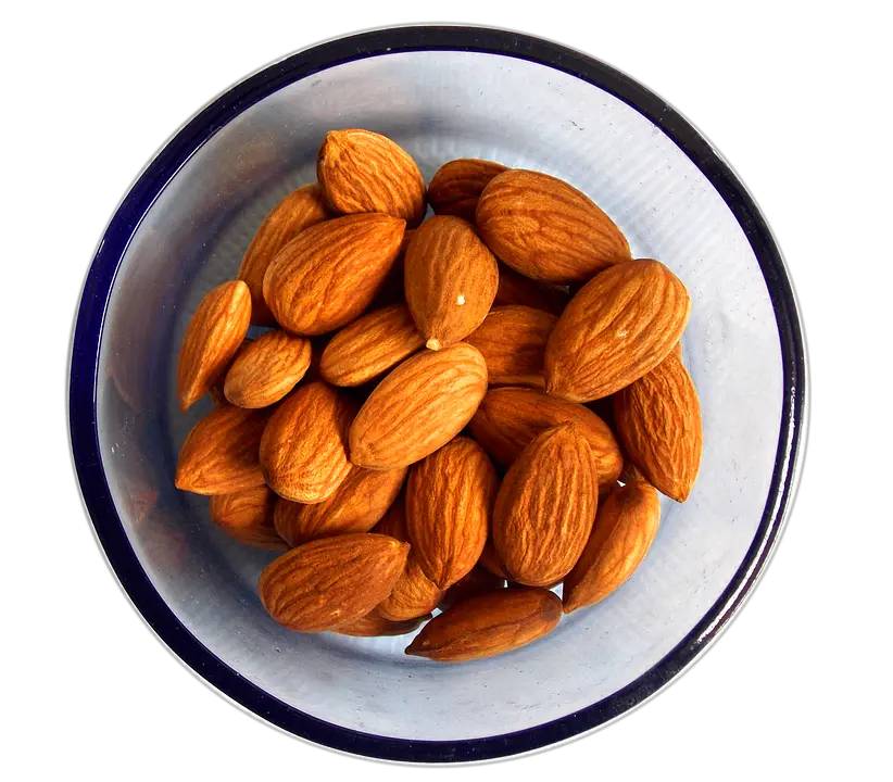 Almonds in plate PNG